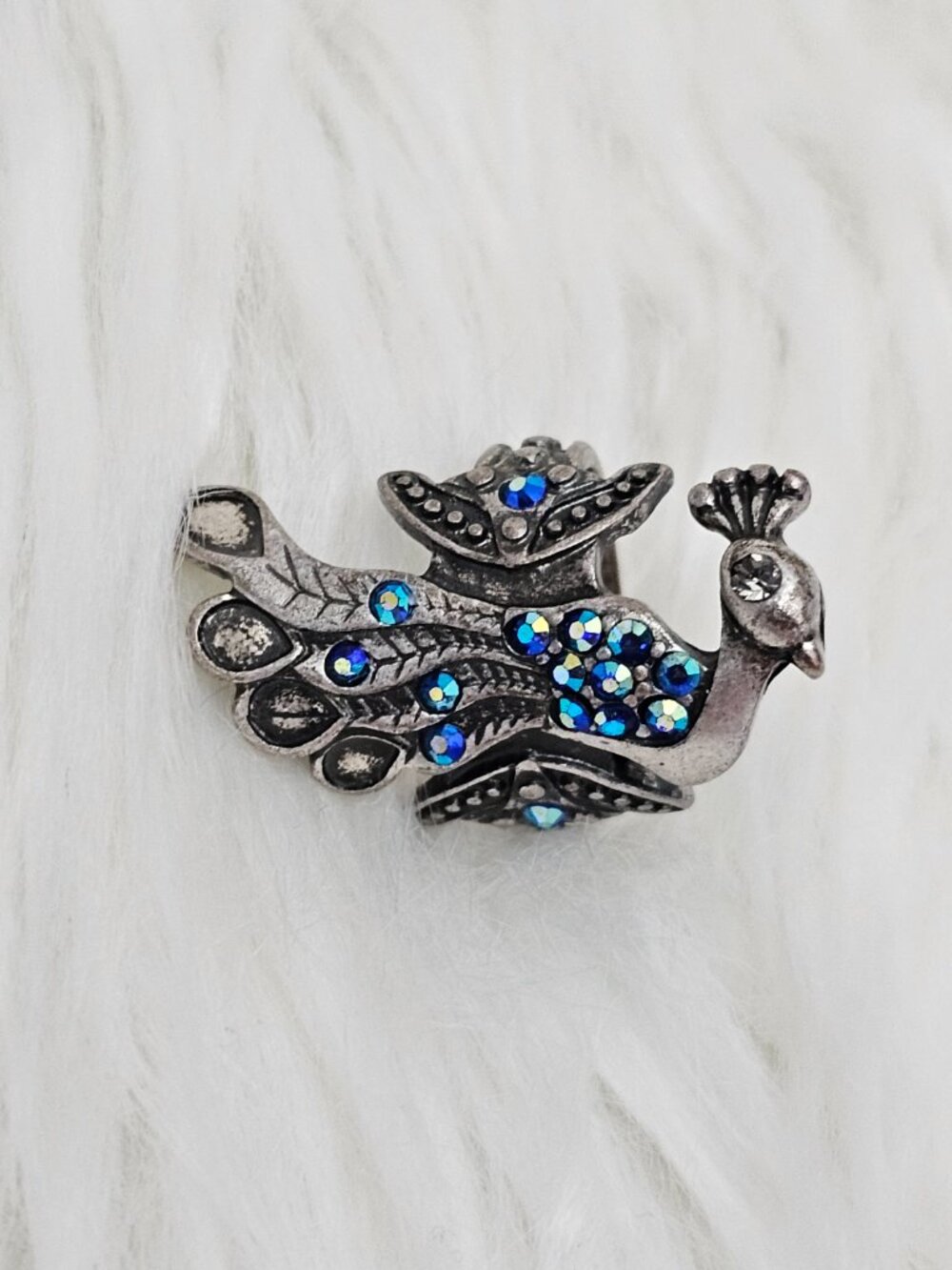Vintage Peacock Silver Tone Patina Blue Crystal Rhinestones Statement Ring 7